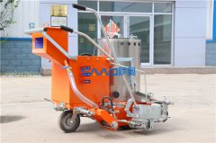 路面標(biāo)線施工中，熱熔劃線機(jī)使用中的常見問題